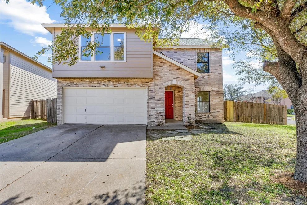 Unit for sale at 7541 Redrick DR, Austin, TX 78747