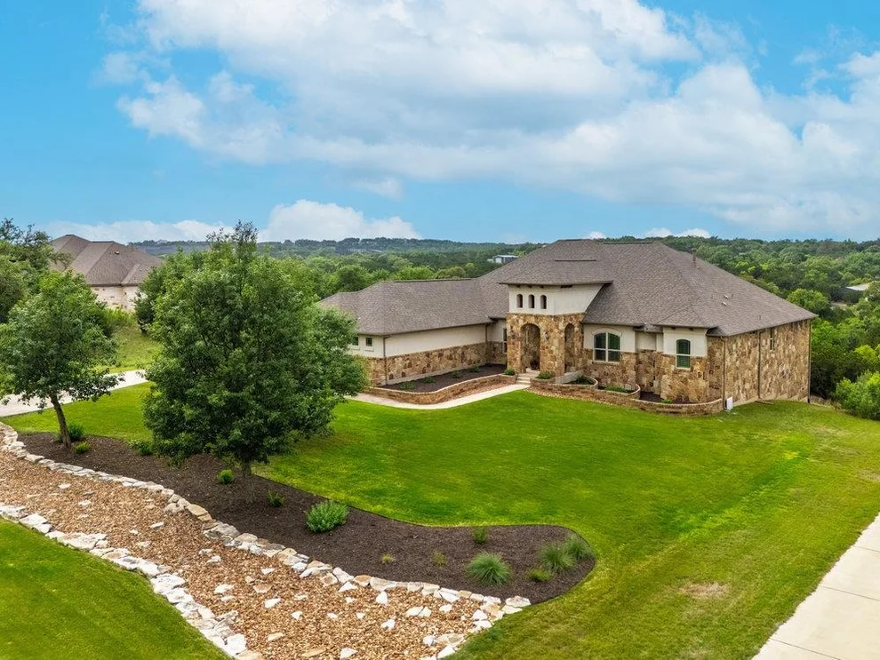 Unit for sale at 1177 Bluff Woods DR, Driftwood, TX 78619
