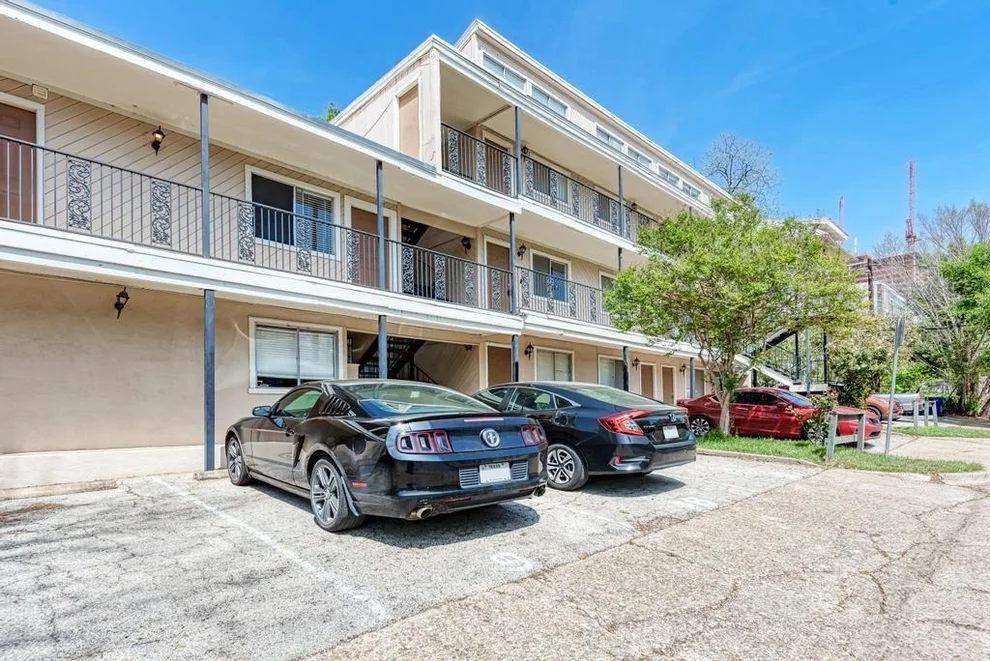 Unit for sale at 1010 W 23 ST, Austin, TX 78705