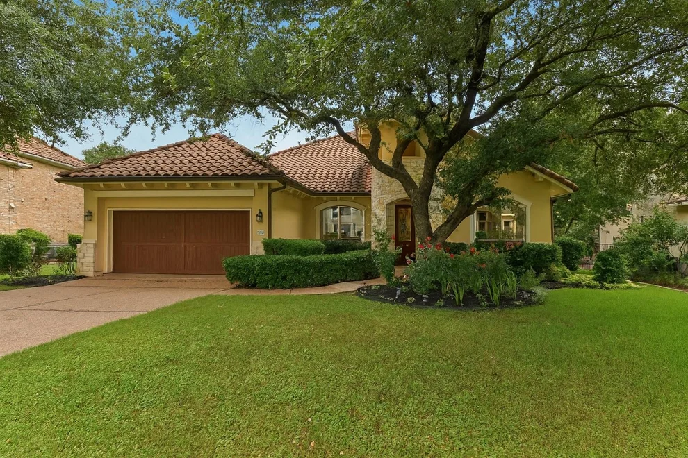 Unit for sale at 11213 Woodland Hills TRL, Austin, TX 78732