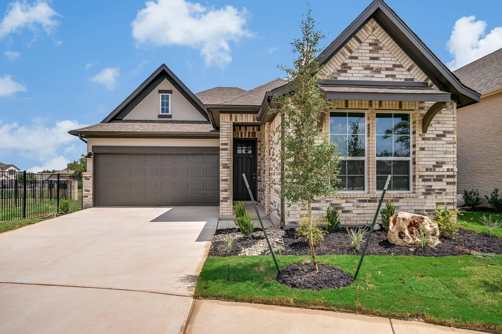 Unit for sale at 205 Country Cat LN, San Marcos, TX 78666