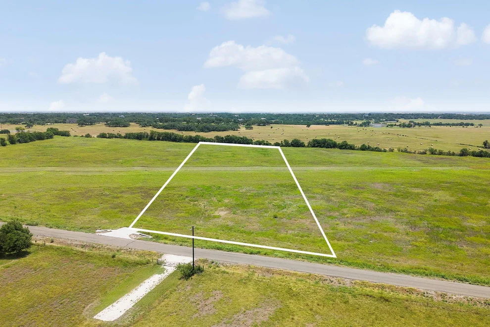 Unit for sale at 1200 County Road 153 - Lot 8, Georgetown, TX 78626