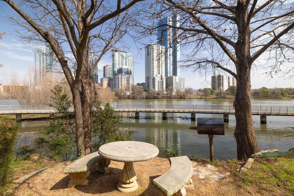 Unit for sale at 500 E Riverside DR, Austin, TX 78704