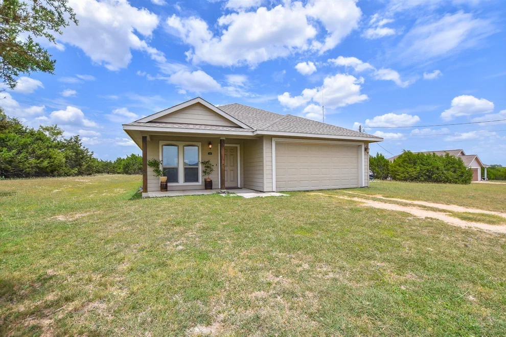 Unit for sale at 116 Parker CT, Liberty Hill, TX 78642