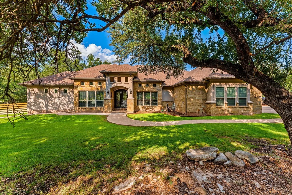 Unit for sale at 201 Buck Bend, Georgetown, TX 78628