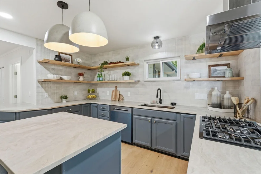 Unit for sale at 3807 Wilson ST, Austin, TX 78704