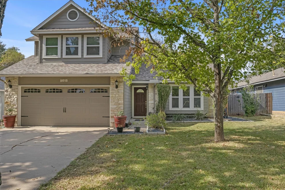 Unit for sale at 9818 Briar Ridge DR, Austin, TX 78748