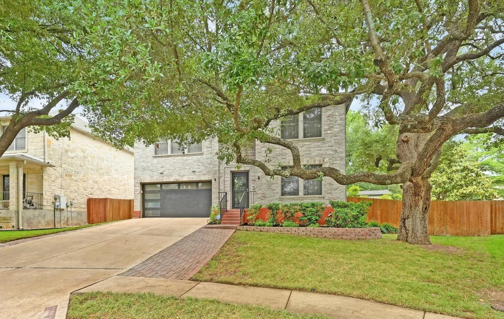 Unit for sale at 11200 Pickard LN, Austin, TX 78748