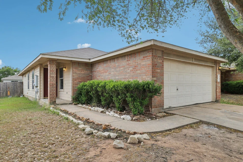 Unit for sale at 12617 Campana DR, Del Valle, TX 78617