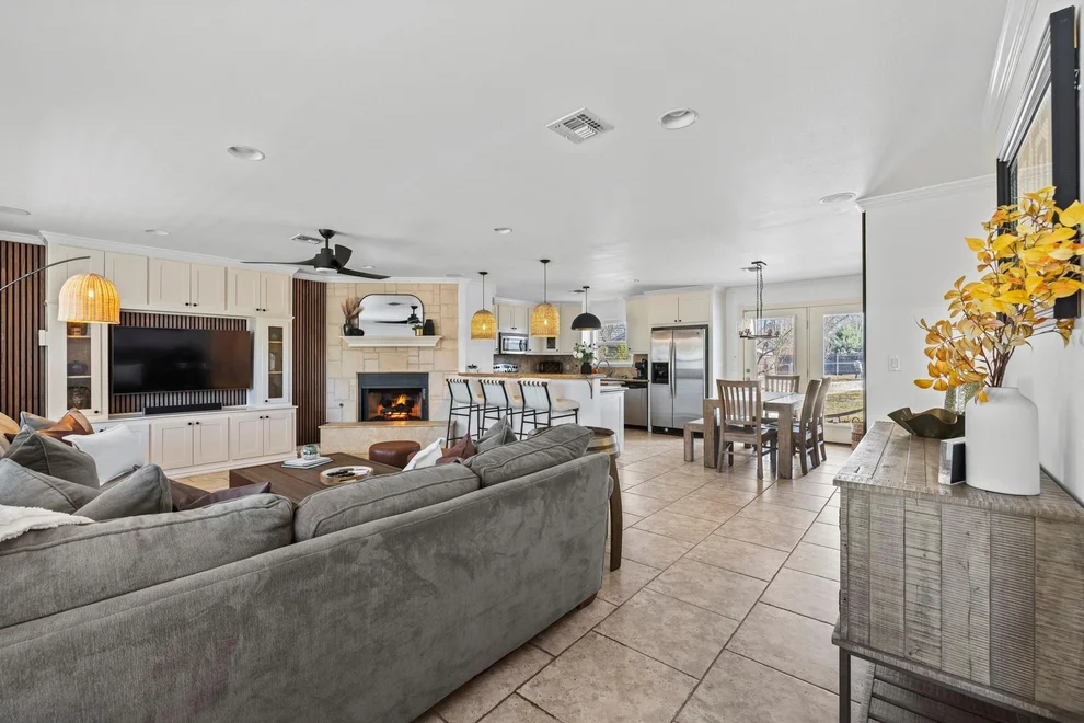 Unit for sale at 406 E Centre ST, Fredericksburg, TX 78624