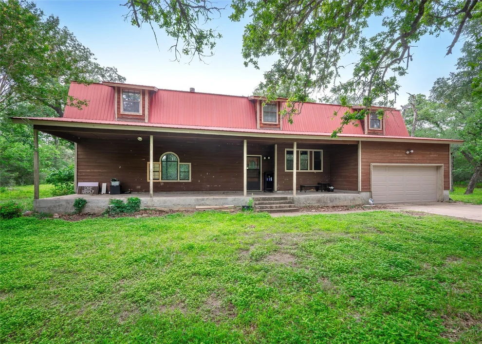 Unit for sale at 222 Indiana RD, Lockhart, TX 78644