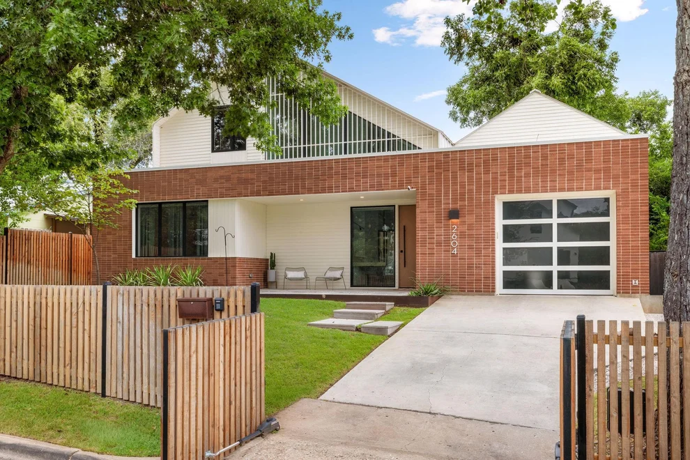 Unit for sale at 2604 Little John LN, Austin, TX 78704