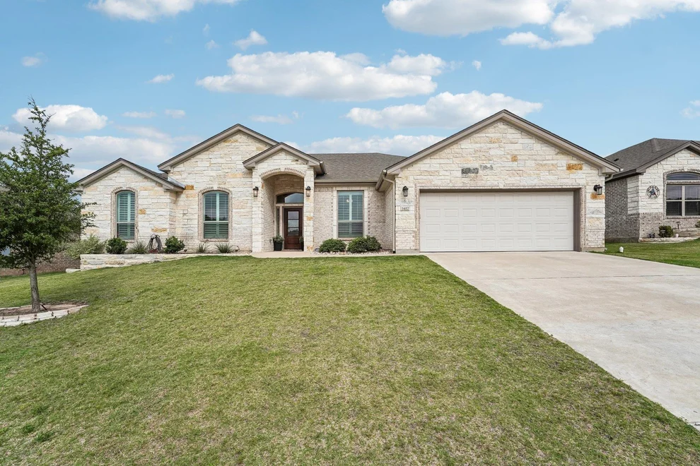 Unit for sale at 3417 Waggoner DR, Belton, TX 76513