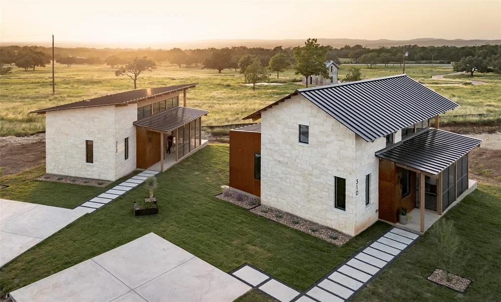 Unit for sale at 9361 W Us Highway 290, Hye, TX 78635