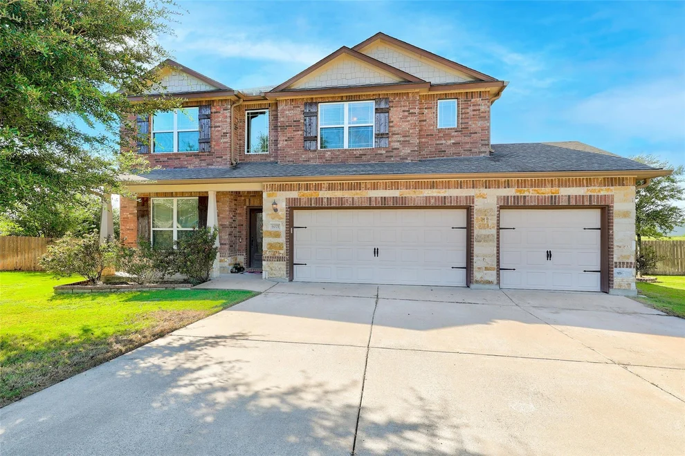 Unit for sale at 6021 Roma ST, Round Rock, TX 78665