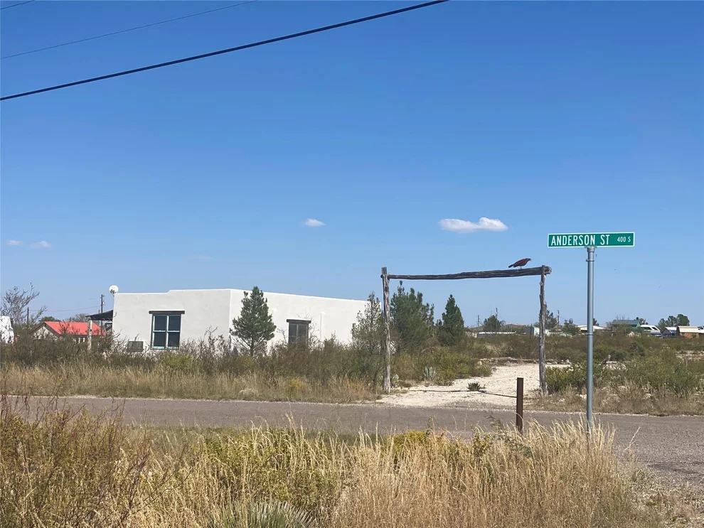 Unit for sale at 409 E Kate's Run, Marathon, TX 79842