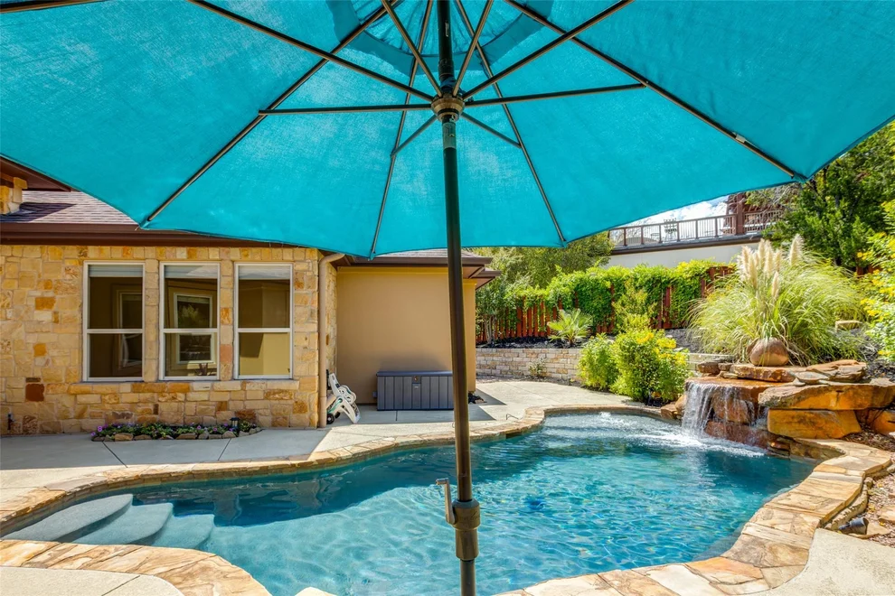 Unit for sale at 101 Indian Bend DR, Lakeway, TX 78734