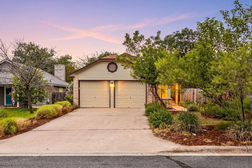 Unit for sale at 12322 Limerick Ave, Austin, TX 78758
