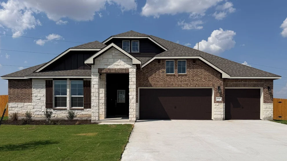 Unit for sale at 116 Kenzie ST, Thorndale, TX 76577