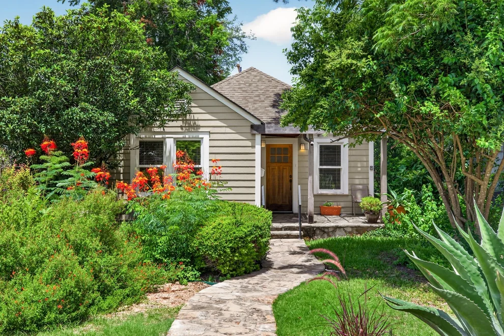 Unit for sale at 4616 Sinclair Ave, Austin, TX 78756