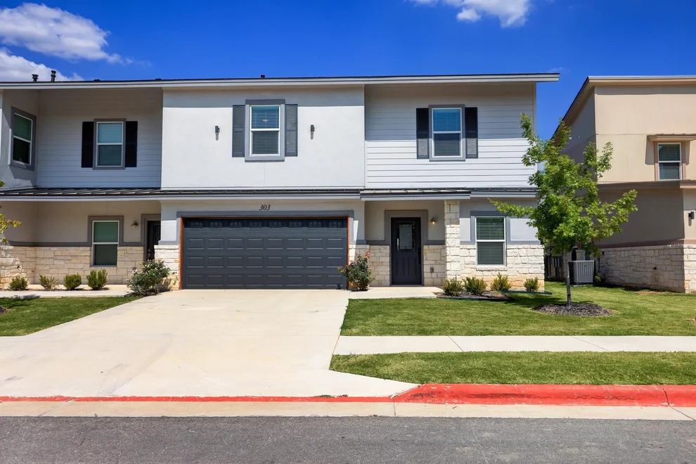 Unit for sale at 2105 Tiger TRL, Round Rock, TX 78665