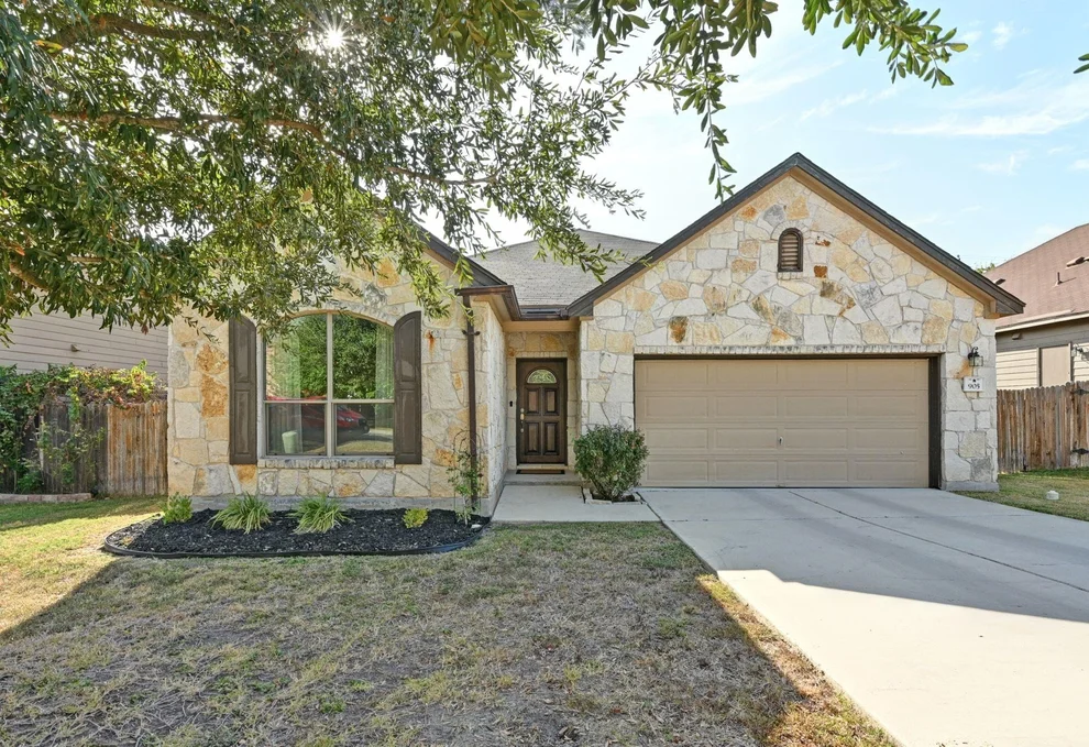 Unit for sale at 905 Apricot DR, Kyle, TX 78640