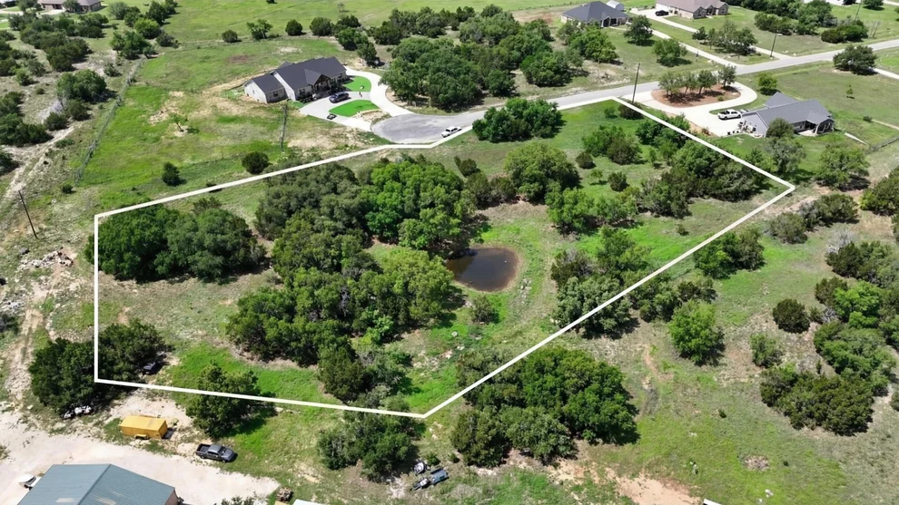 Unit for sale at 119 Riley Wood ST, Blanco, TX 78606