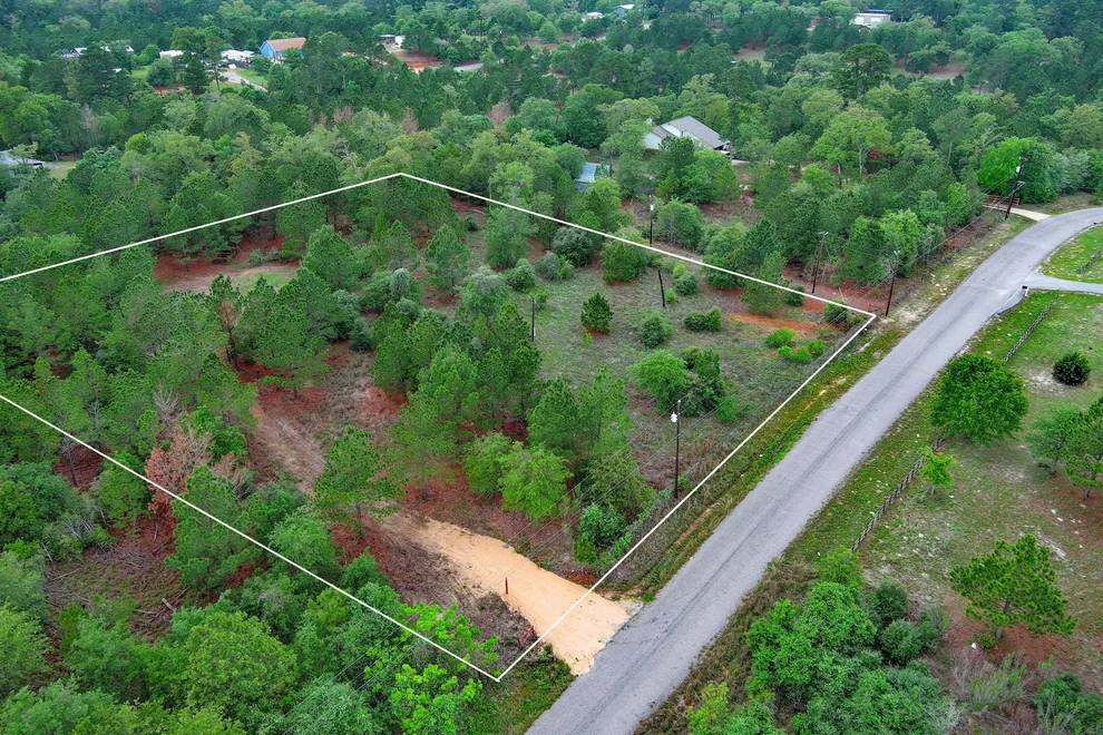 Unit for sale at 172 Kelley RD, Bastrop, TX 78602