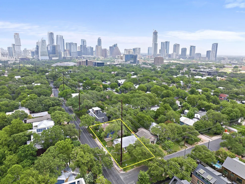 Unit for sale at 914 James ST, Austin, TX 78704