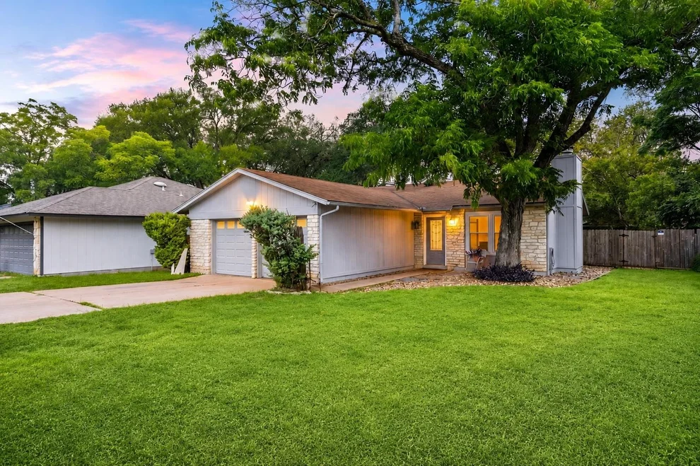 Unit for sale at 9106 Marsh DR, Austin, TX 78748