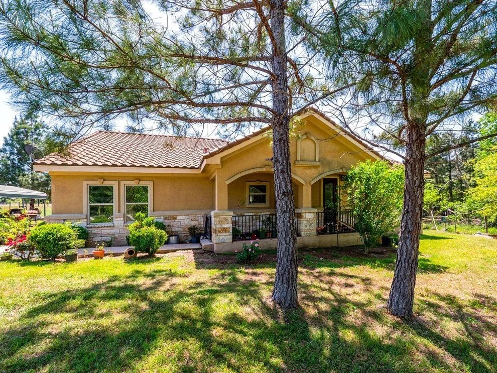 Unit for sale at 316 County RD, Bastrop, TX 78602
