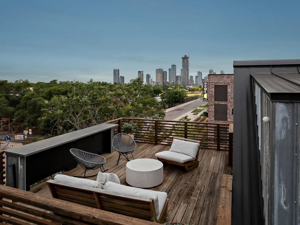 Unit for sale at 2201 Santa Rosa ST, Austin, TX 78702