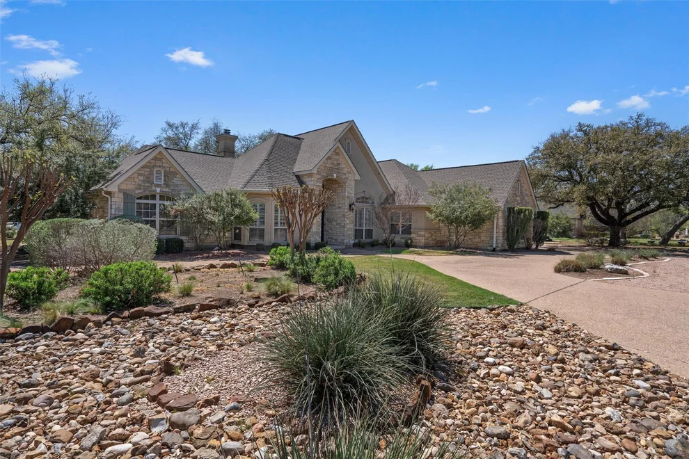 Unit for sale at 204 Orion RD, Georgetown, TX 78633