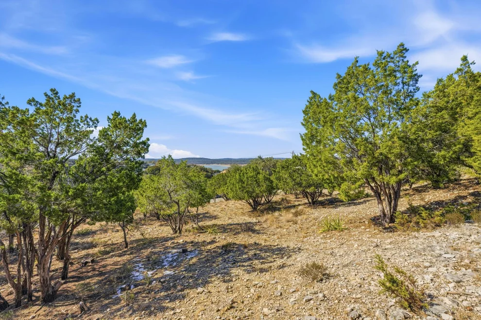 Unit for sale at 5005 Arrowhead DR, Lago Vista, TX 78645