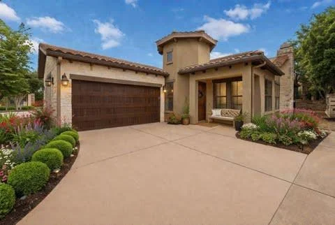 Unit for sale at 204 Delfino CIR, Lakeway, TX 78734