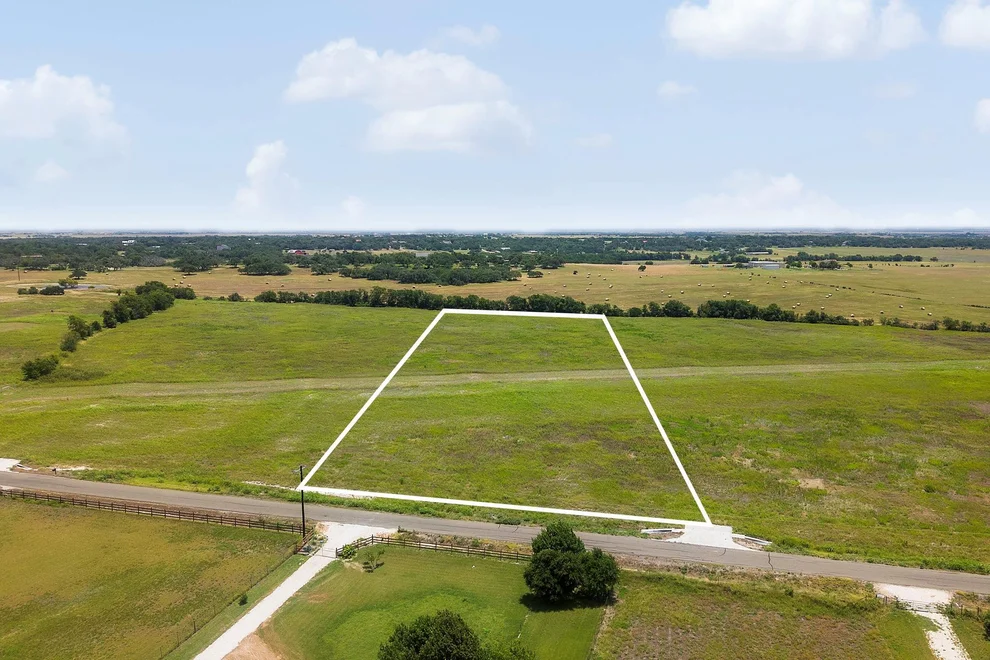 Unit for sale at 1250 County Road 153 - Lot 9, Georgetown, TX 78626