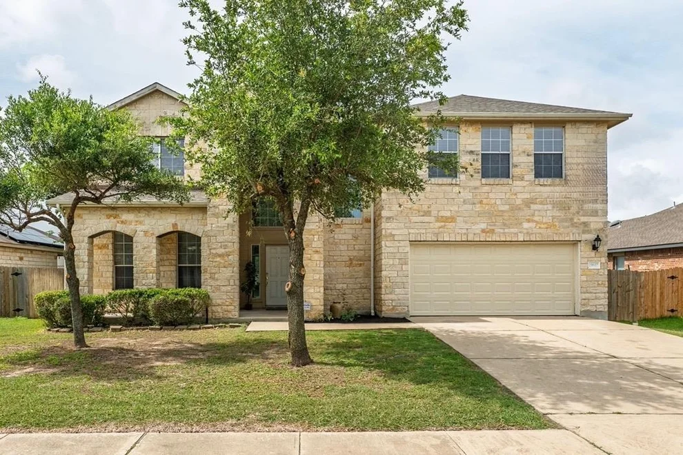 Unit for sale at 19617 Cheyenne Valley DR, Round Rock, TX 78664