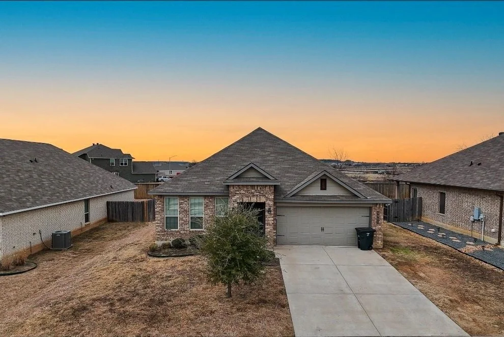 Unit for sale at 5905 Hercules Ave, Killeen, TX 76542