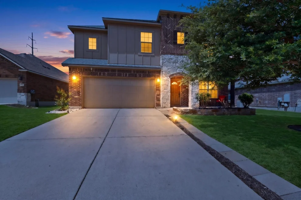Unit for sale at 1006 S Pasture DR, Hutto, TX 78634