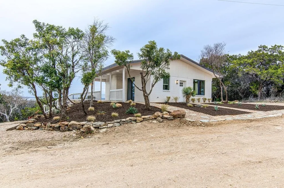 Unit for sale at 215 Coyote LN, Burnet, TX 78611
