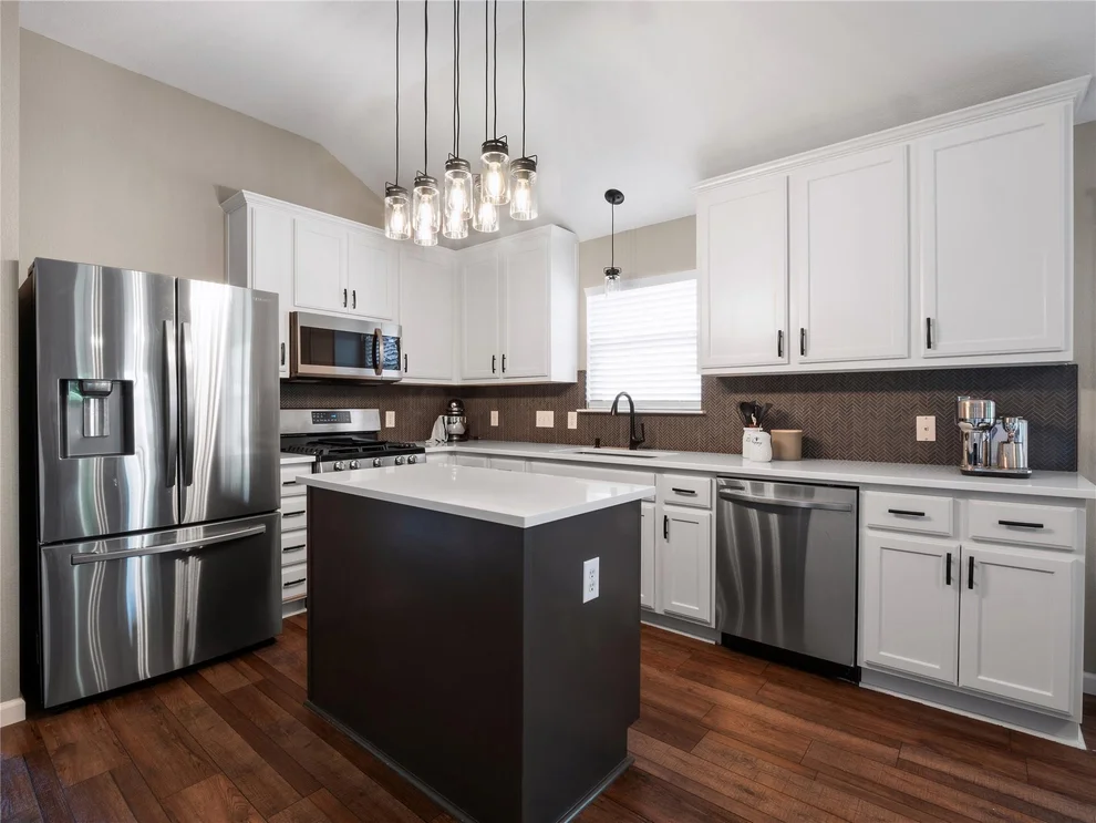 Unit for sale at 3429 Winding Shore LN, Pflugerville, TX 78660