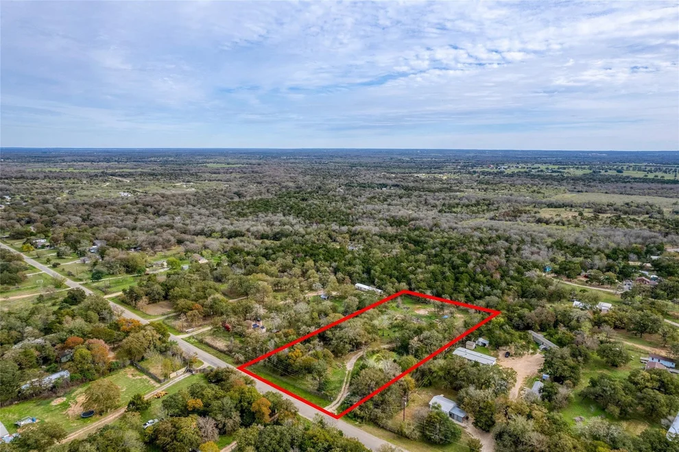 Unit for sale at 201 Artesian DR, Cedar Creek, TX 78612