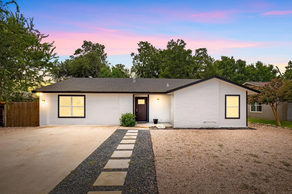 Unit for sale at 1501 Sagebrush DR, Round Rock, TX 78681