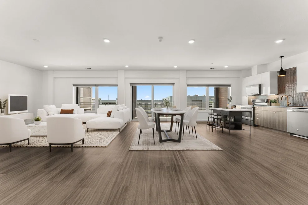 Unit for sale at 4361 S Congress Ave, Austin, TX 78745