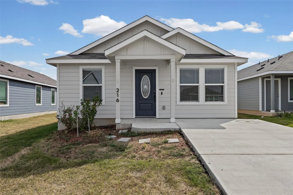Unit for sale at 216 Hellcats WAY, Jarrell, TX 76537