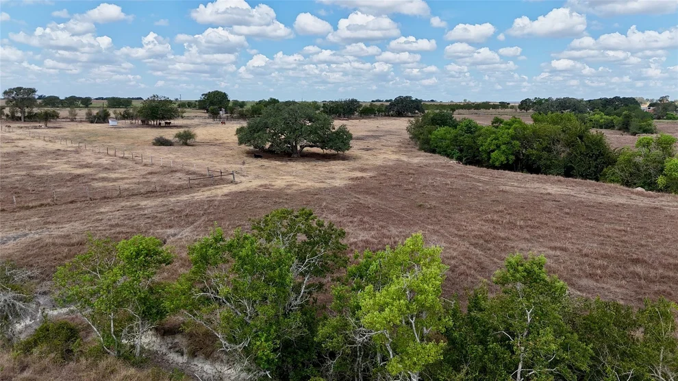 Unit for sale at Tract 3 County Road 366, Shiner, TX 77984
