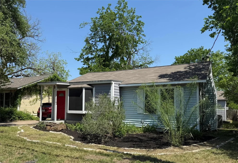 Unit for sale at 904 E 53rd 1/2 ST, Austin, TX 78751