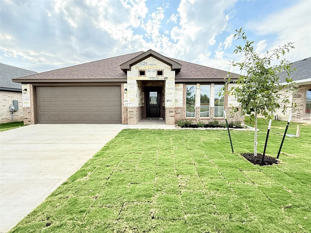 Unit for sale at 5306 Lassen LN, Belton, TX 76513