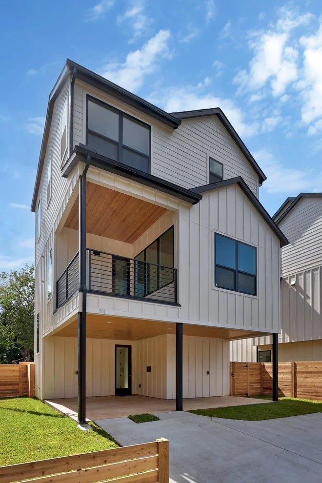 Unit for sale at 301 N Pleasant Valley RD, Austin, TX 78702