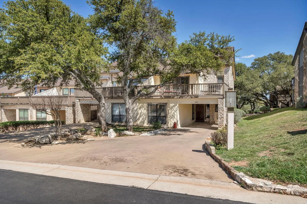 Unit for sale at 307 Crestview, Horseshoe Bay, TX 78657